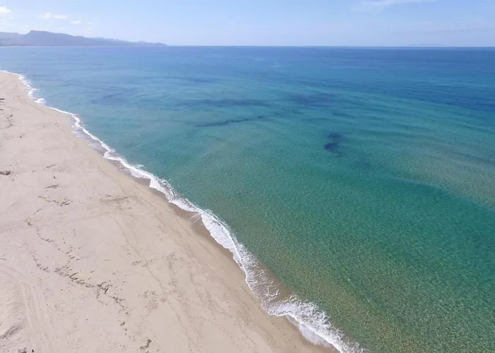 D Pietraia 11b Trilo Apart Otel Badesi